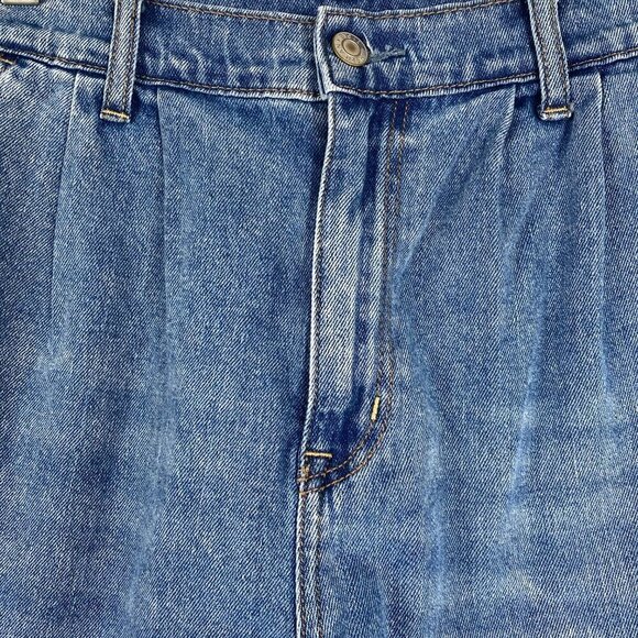 American‎ Eagle Mom Shorts Size 10 Denim High Rise Cuffed Blue NWT SS-1483 - Picture 3 of 10